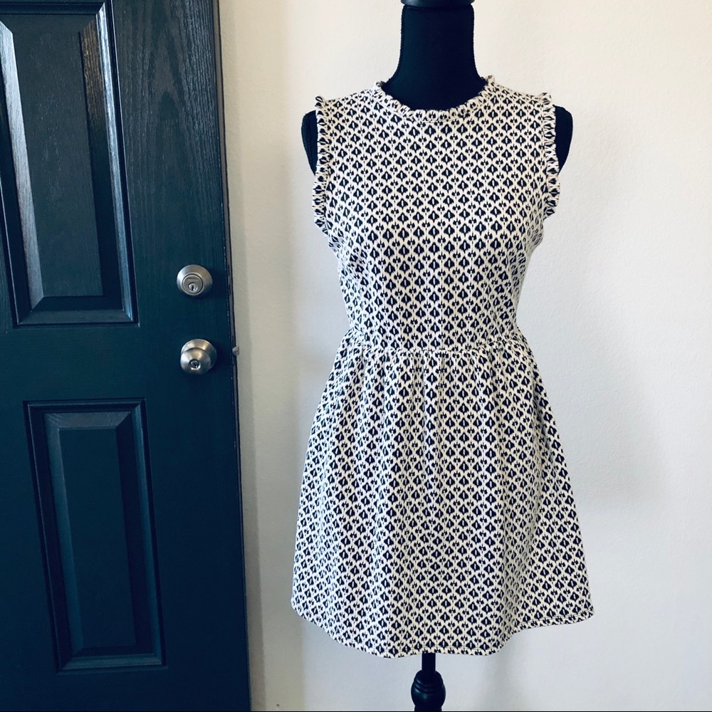 Black and white knit dress